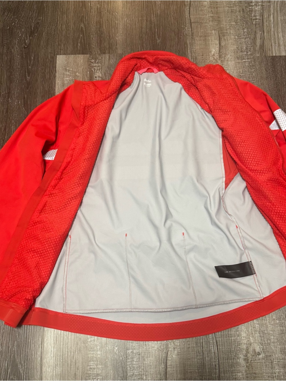 Rapha Red Performance Cycling Jacket with White Stripes - Picture 3 of 5